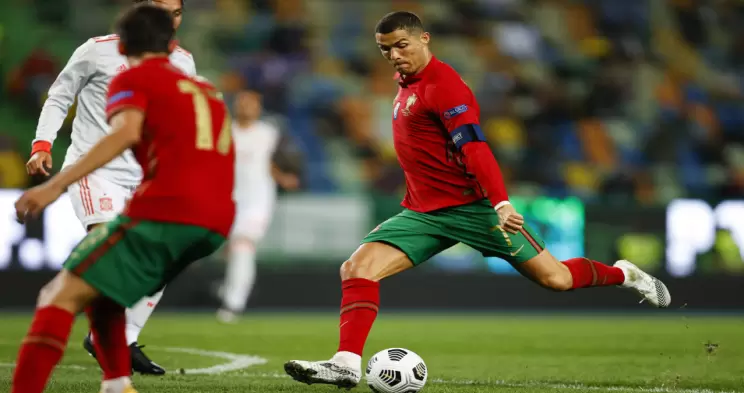 湖人VS雷霆直播_湖人VS雷霆免费体育直播频道直播_湖人VS雷霆免费体育直播频道放送-24直播